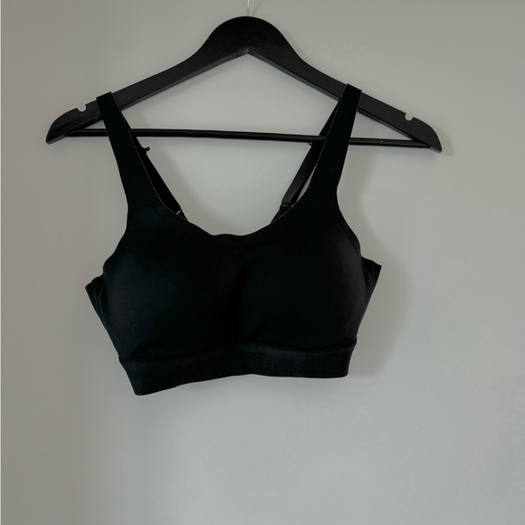 Lululemon Black Sports Bra with Back Clasp - Picture 3 of 8